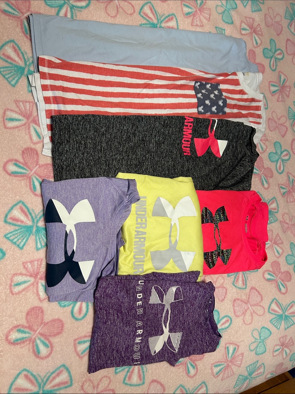 Kids XL short sleeve lot